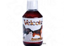 Velcote - karma uzupełniająca dla pięknej skóry i sierści - 500 ml