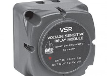 Przekaźnik 710-125A VSR - ładowanie dwóch baterii z jednego źródła energii