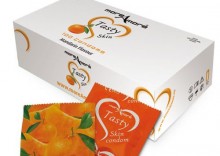 Mandarynkowe prezerwatywy MoreAmore Condom Tasty Skin Mandarin 100 sztuk