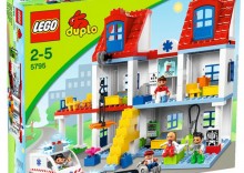 Klocki Lego Duplo Szpital Miejski 5795