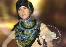 freeform crochet tonacji granatowo zielonej