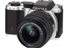 Pentax K-01 + DAL 18-55 mm - Aparat cyfrowy z obiektywem