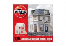 75003 European Corner House Ruin